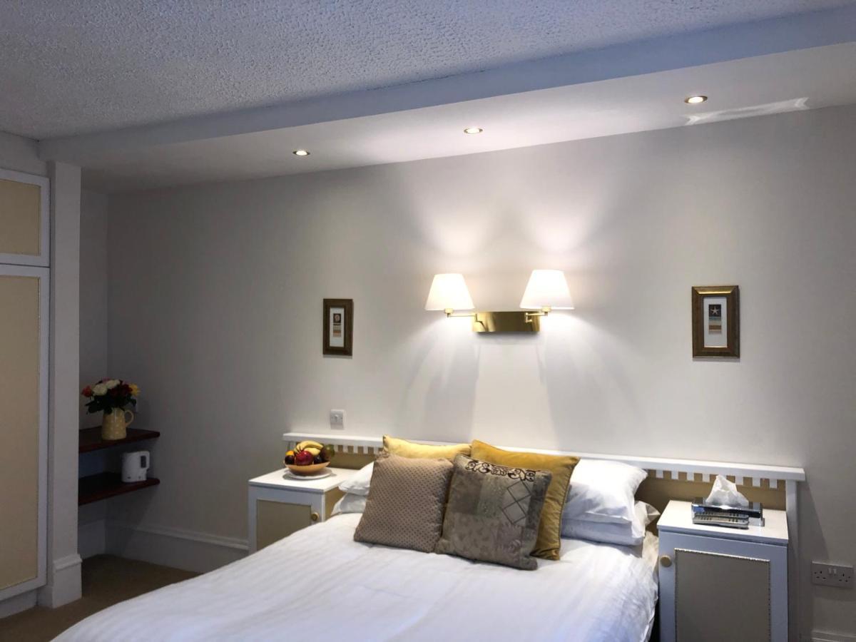 Tully'S Hotel Castlerea 외부 사진