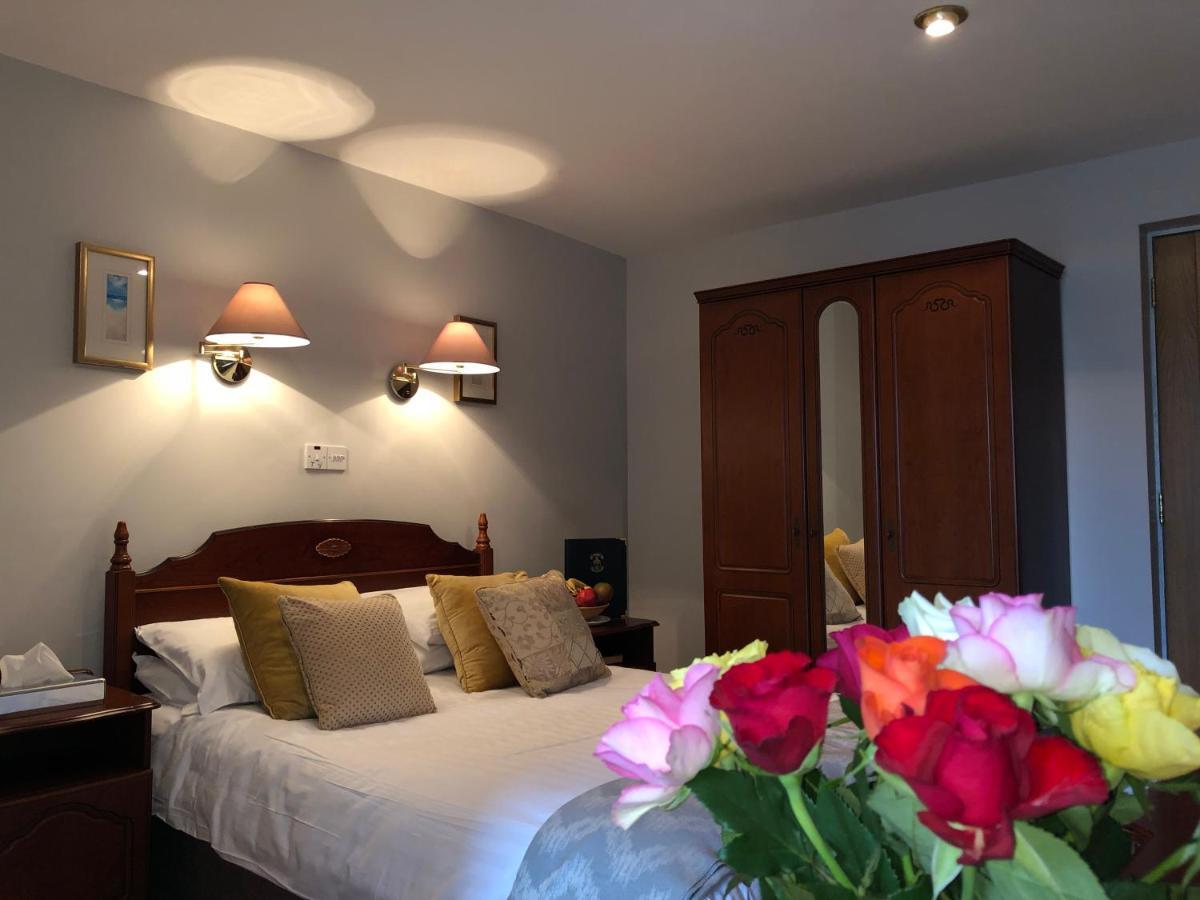 Tully'S Hotel Castlerea 외부 사진