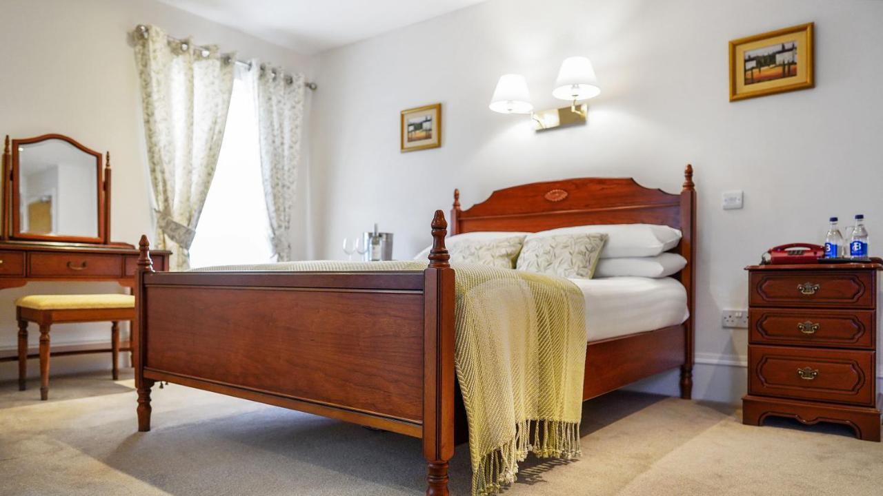 Tully'S Hotel Castlerea 외부 사진
